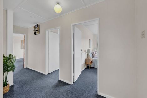 Photo of property in 5 Raleigh Street, Vogeltown, New Plymouth, 4310