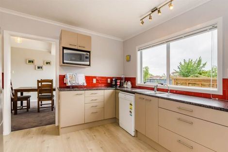 Photo of property in 76 Gray Avenue, Paraparaumu Beach, Paraparaumu, 5032