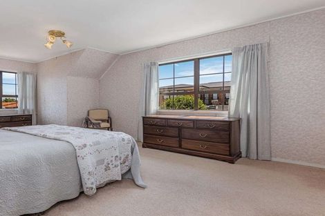 Photo of property in 1/34 Takapu Street, Henderson, Auckland, 0612