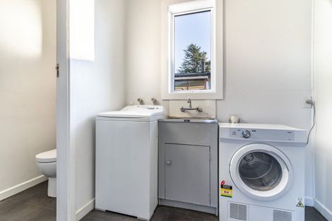 Photo of property in 47 Mary Street, Winton, 9720