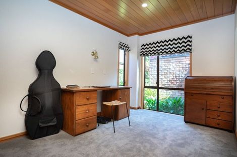 Photo of property in 111 Adelaide Road, Dannevirke, 4930