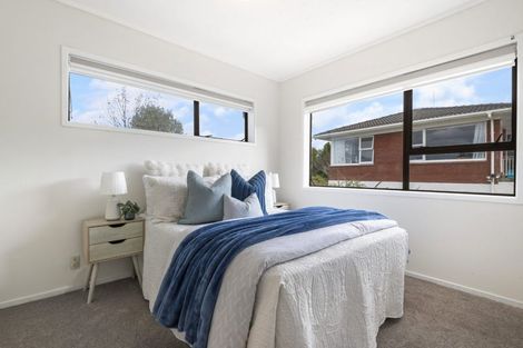 Photo of property in 1/94 Glamorgan Drive, Torbay, Auckland, 0630