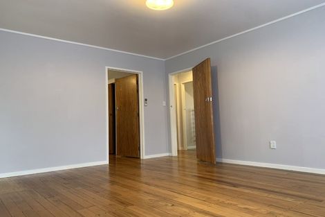 Photo of property in 2/30 Sunnynook Road, Sunnynook, Auckland, 0620