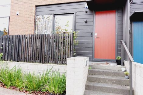 Photo of property in 40 Hobsonville Point Road, Hobsonville, Auckland, 0616