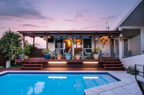 Photo of property in 95 Churchill Drive, Taradale, Napier, 4112