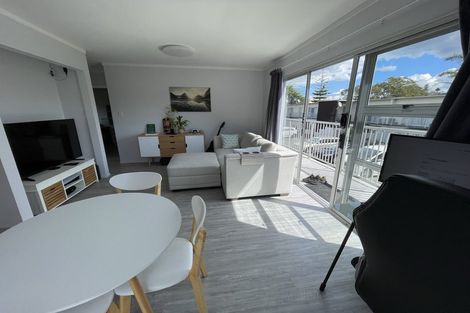 Photo of property in 10/41 Anzac Road, Browns Bay, Auckland, 0630