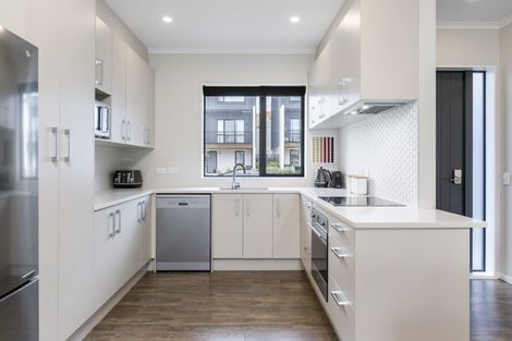 Photo of property in 7 Tahuhu Road, Mount Wellington, Auckland, 1062