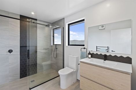 Photo of property in 15 Parkridge Place, Mount Pleasant, Christchurch, 8081