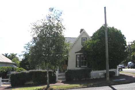 Photo of property in 61 St Marys Road, Saint Marys Bay, Auckland, 1011