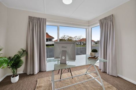 Photo of property in 5 Raleigh Street, Vogeltown, New Plymouth, 4310