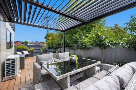 Photo of property in 1/51 Kings Crescent, Hutt Central, Lower Hutt, 5010