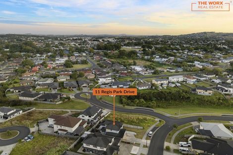 Photo of property in 11 Regis Park Drive, Pukekohe, 2120