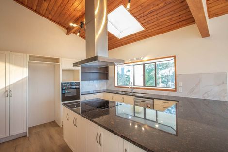 Photo of property in 4 Dalmeny Close, Murrays Bay, Auckland, 0630