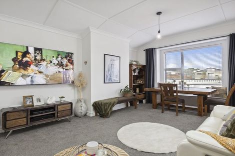 Photo of property in 56 Victoria Road, Saint Kilda, Dunedin, 9012