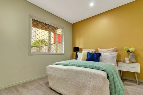 Photo of property in Emery Gardens, 1/4 Ambrico Place, New Lynn, Auckland, 0600