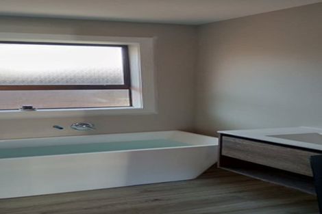 Photo of property in 75 Nottingham Street, Karori, Wellington, 6012