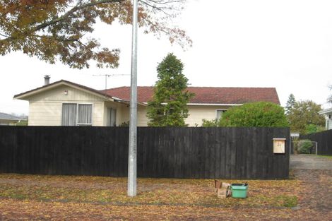 Photo of property in 26 Lisa Rise, Half Moon Bay, Auckland, 2012