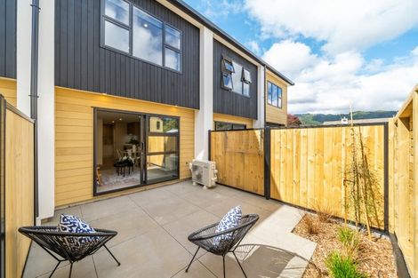 Photo of property in 3/240 Stokes Valley Road, Stokes Valley, Lower Hutt, 5019