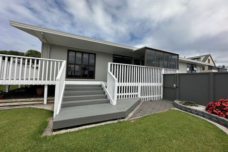 Photo of property in 49 Glamis Avenue, Bell Block, New Plymouth, 4312