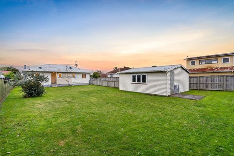 Photo of property in 24 Sheehan Avenue, Papakura, 2110