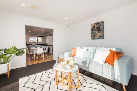 Photo of property in 52a Benmore Avenue, Cloverlea, Palmerston North, 4412