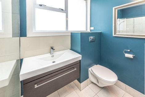 Photo of property in 2 Kapiti Terrace, Castlecliff, Whanganui, 4501