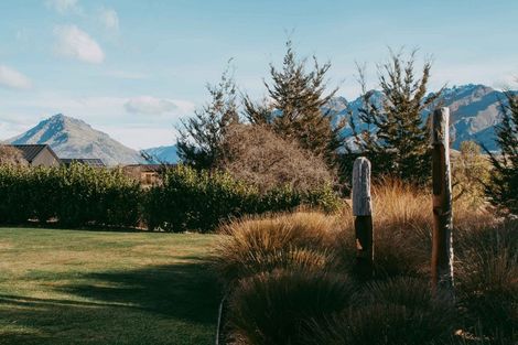 Photo of property in 54 Falconer Rise, Jacks Point, Queenstown, 9371