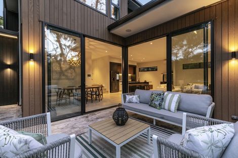 Photo of property in 21b Churchouse Road, Greenhithe, Auckland, 0632