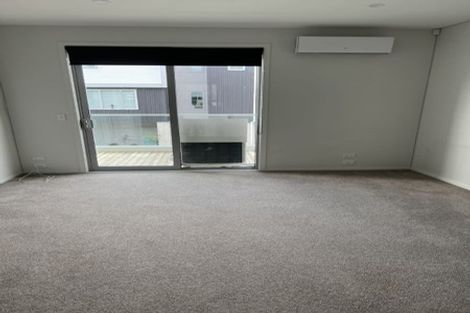 Photo of property in 6 Ceramic Lane, New Lynn, Auckland, 0600