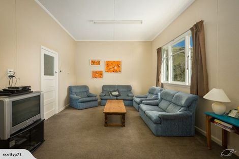 Photo of property in 20 Chorlton Road, Okains Bay, 7583