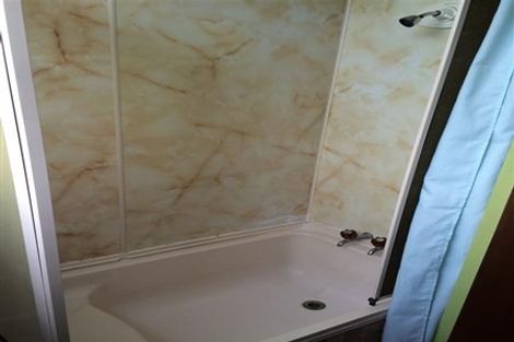 Photo of property in 25 Huia Street, Waikiwi, Invercargill, 9810