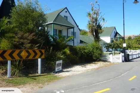 Photo of property in 1 Rue Lavaud, Akaroa, 7520