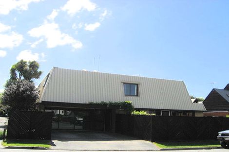 Photo of property in 20 Witbrock Crescent, Burnside, Christchurch, 8053