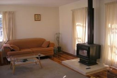 Photo of property in 13 View Road, Glenfield, Auckland, 0627