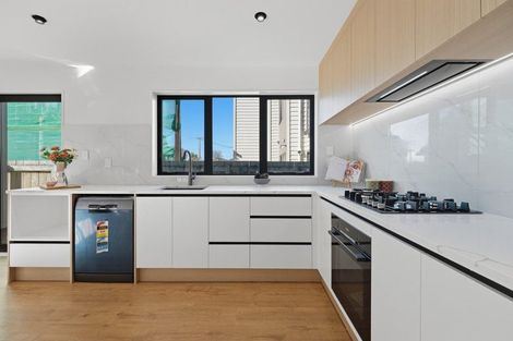 Photo of property in 119 Weymouth Road, Manurewa, Auckland, 2102