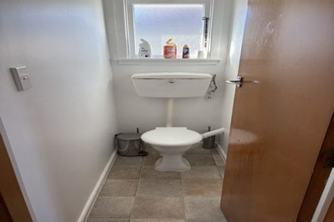 Photo of property in 42 Greendale Avenue, Avonhead, Christchurch, 8042