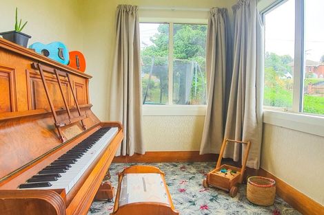 Photo of property in 139 Forfar Street, Clyde Hill, Dunedin, 9011