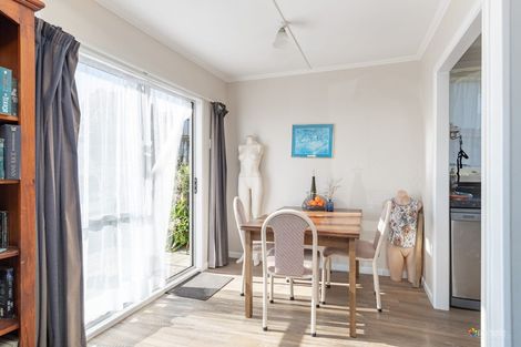 Photo of property in 20 Norana Road, Maoribank, Upper Hutt, 5018