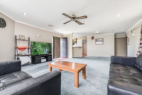 Photo of property in 14 Farnborough Drive, Nawton, Hamilton, 3200