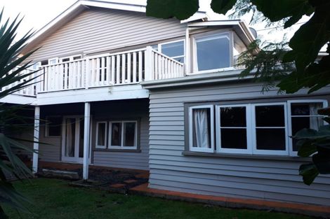 Photo of property in 76 Wade River Road, Stanmore Bay, Whangaparaoa, 0932