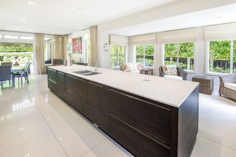 Photo of property in 23 Seacliffe Avenue, Belmont, Auckland, 0622