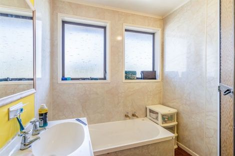 Photo of property in 13 Brown Street, Strathern, Invercargill, 9812