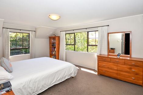 Photo of property in 129 Queen Street, Pukekohe, 2120