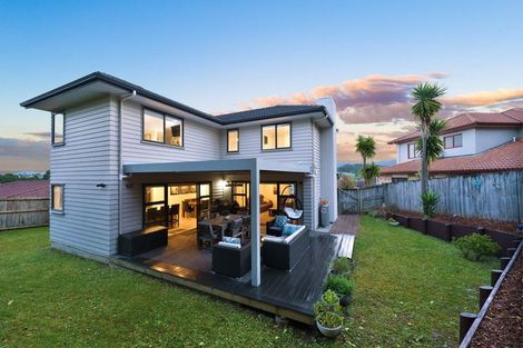 Photo of property in 10 Finsbury Place, Henderson, Auckland, 0612