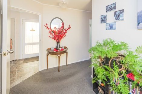 Photo of property in 27 Savage Crescent, Aramoho, Whanganui, 4500