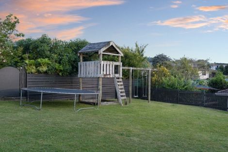 Photo of property in 31 Dunton Drive, Welcome Bay, Tauranga, 3112
