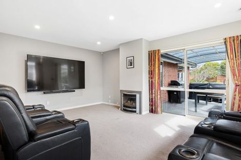 Photo of property in 21 Welsford Street, Woodend, 7610