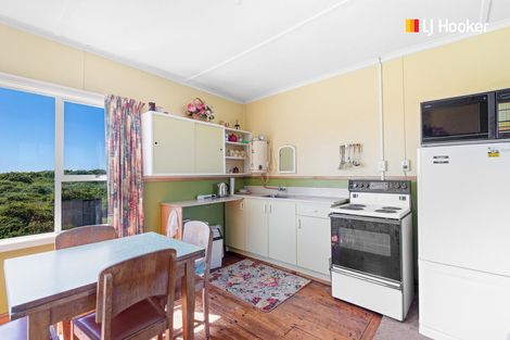 Photo of property in 111 Moturata Road, Taieri Beach, Taieri Mouth, 9091