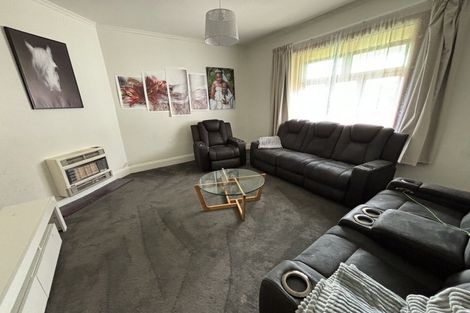 Photo of property in 30 Lyndhurst Street, Takaro, Palmerston North, 4412