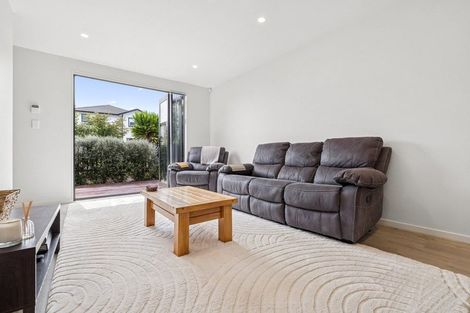 Photo of property in 4/5 Hemopo Street, Pukekohe, 2120